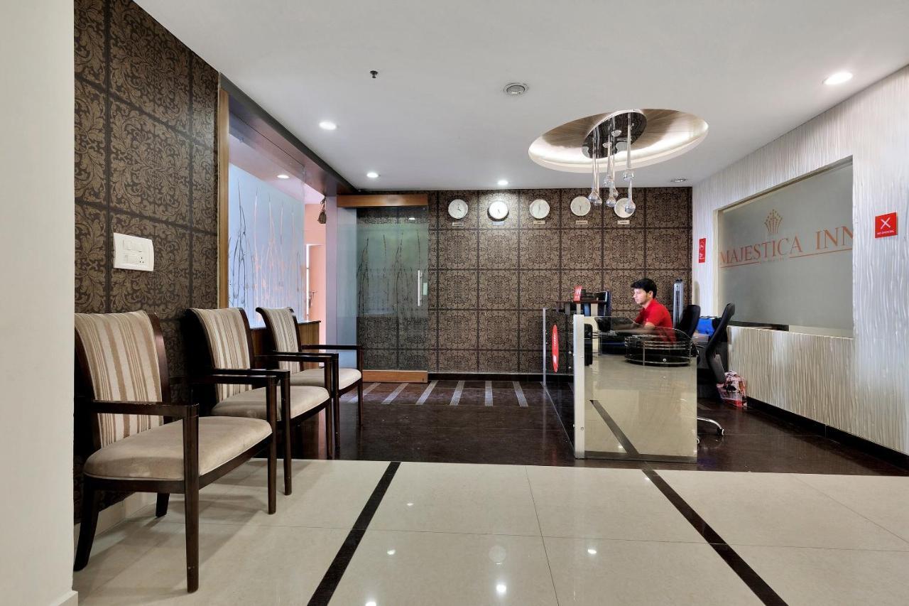 Capital O Rudra Grand Near Kondapur X Road Hotel Exterior foto